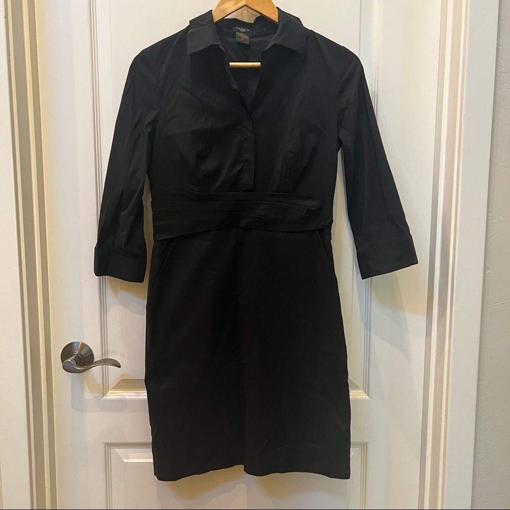 Ann Taylor Size 4p black dress